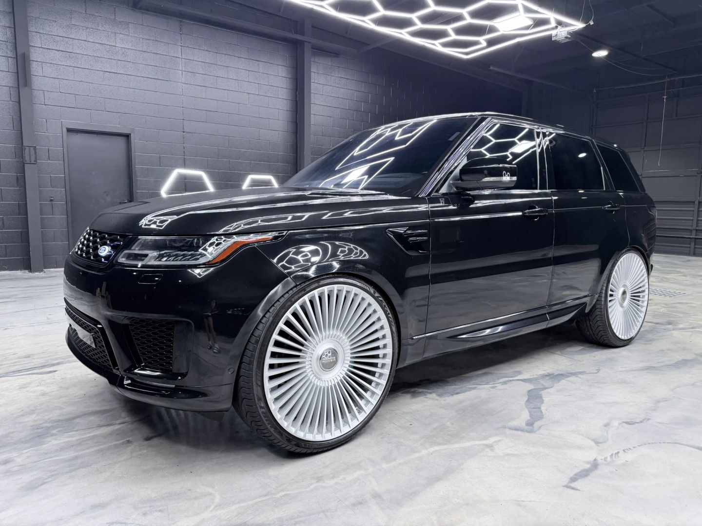 land rover range rover sport 2019 SALWV2SV8KA829856 image land rover range rover sport 2019 SALWV2SV8KA829856 image